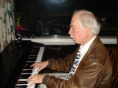 Roger Davidson, pianist