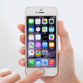 Image of iPhone running iOS8 courtesy of Shutterstock